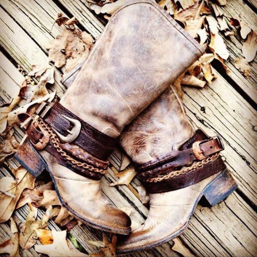 Knox Riding Boot, leather with buckles
